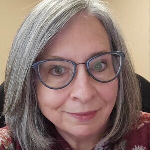 Meet your Posher, Jenn